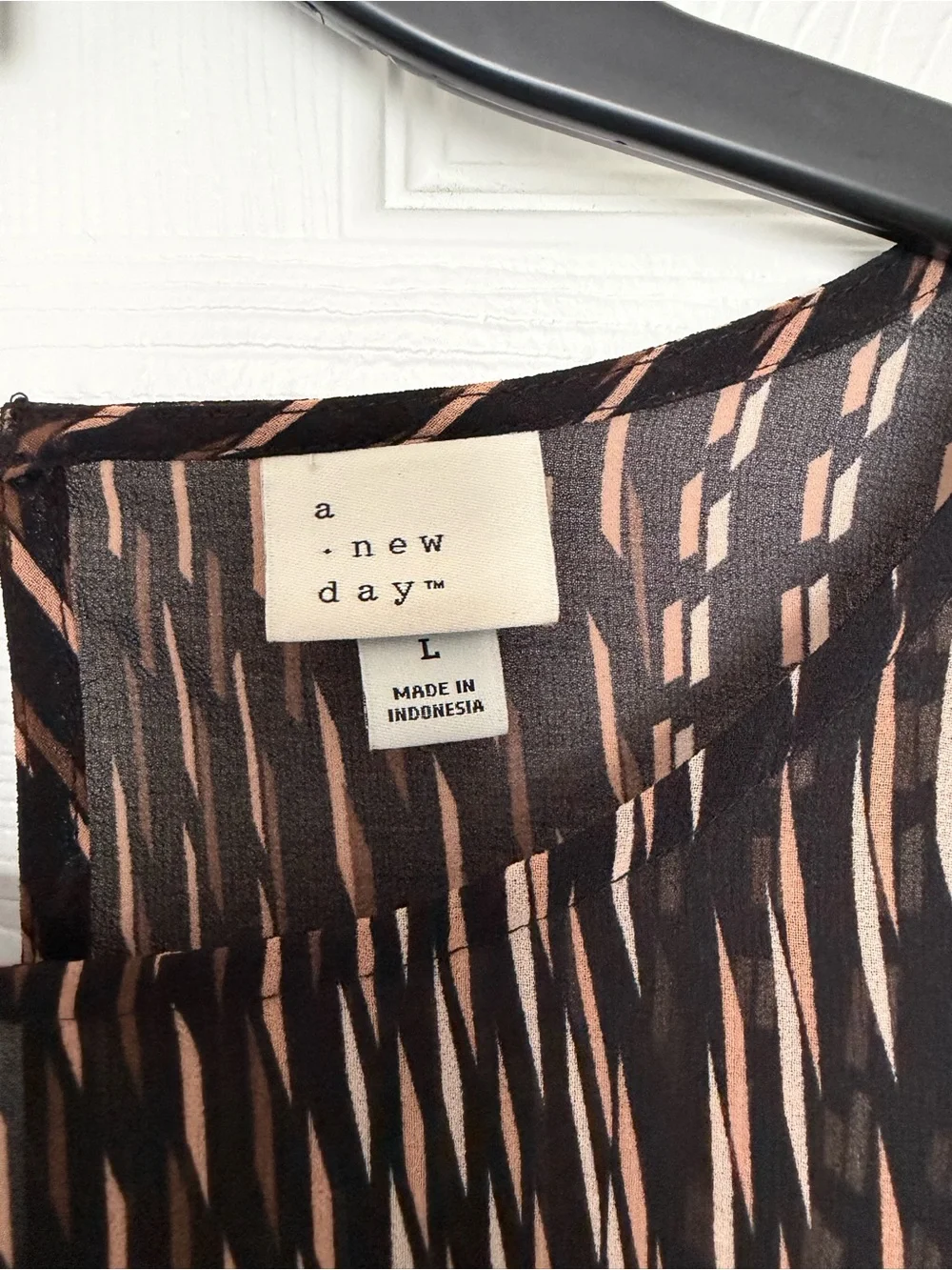 A New Day Black Tan Sheer Printed Blouse Size Large